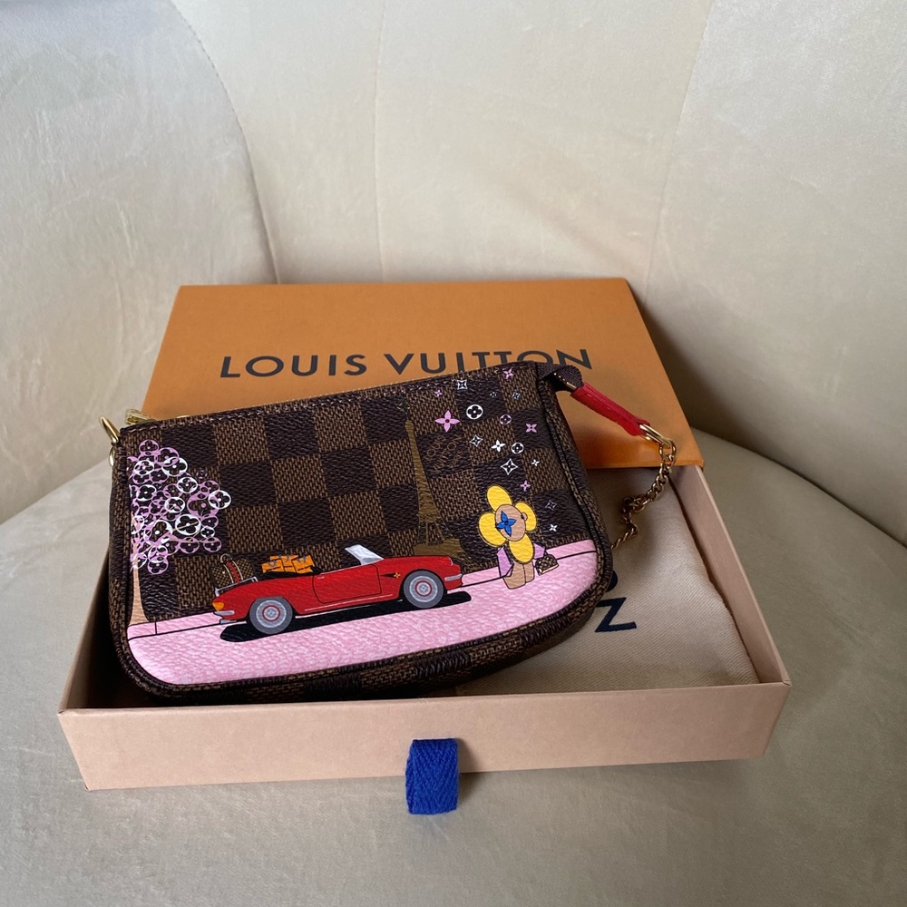 Louis Vuitton Mini Pochette Accessories MPA Xmas Christmas Paris Eiffel Tower